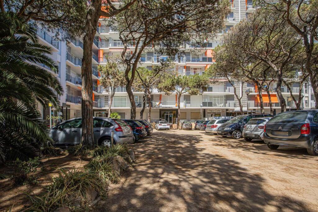 Apartamento Condal Бланес Экстерьер фото
