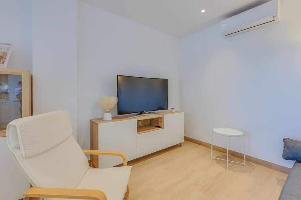 Apartamento Condal Бланес Экстерьер фото